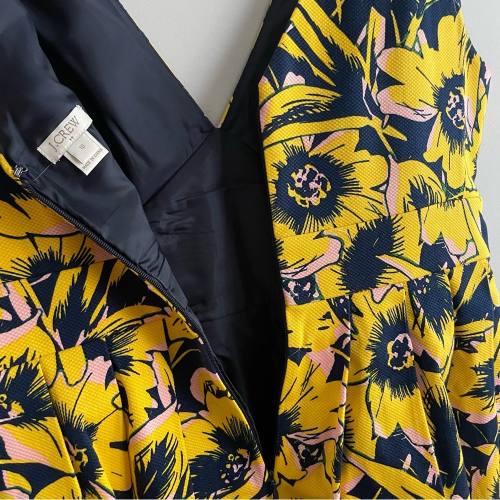 J. Crew Factory Floral Piqué Dress - Picture 3 of 7